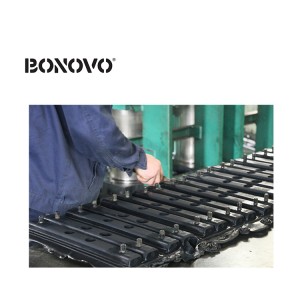 BONOVO Undercarriage Parts Rubber Pad សម្រាប់ Mini Excavator - Bonovo
