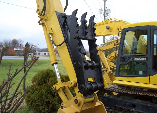 Hydraulic Excavator Thumb(1-40 Tons) | BONOVO Attachments