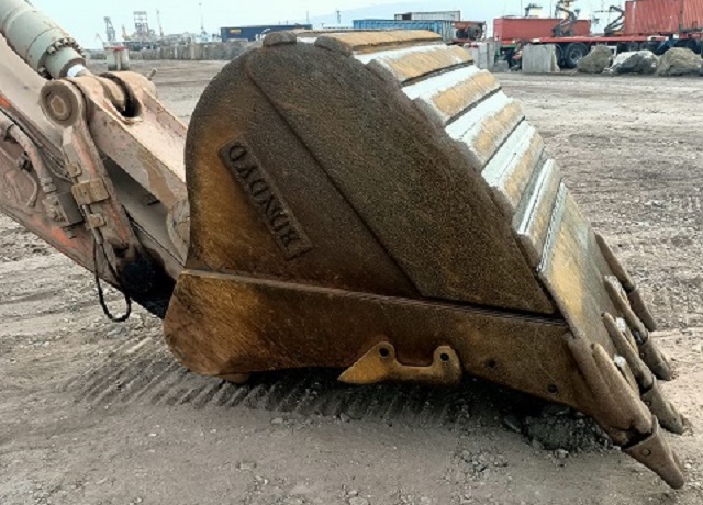 Excavator Severe Duty Rock Bucket(10-50 Tons) - BONOVO Attachments